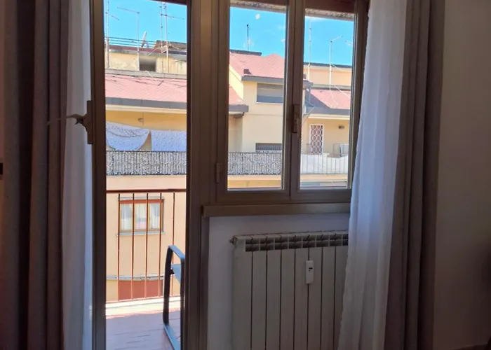 Lumina - Bright Two-room Near Metro C, 6 Stops From The Colosseum Appartement Rome