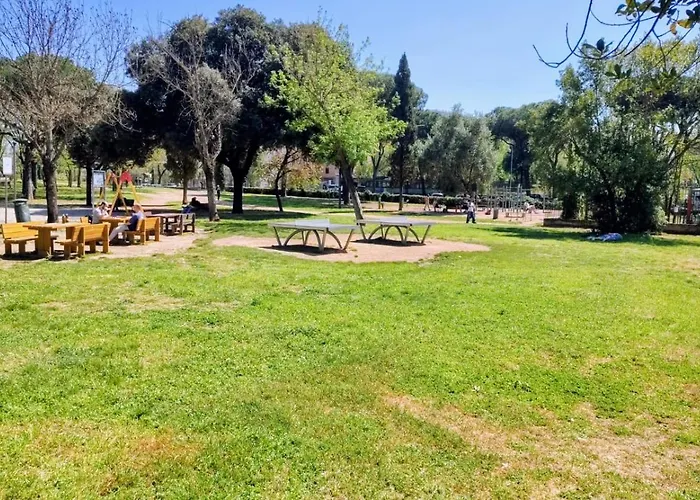 Apartment Lumina - Bright Two-room Near Metro C, 6 Stops From The Colosseum *